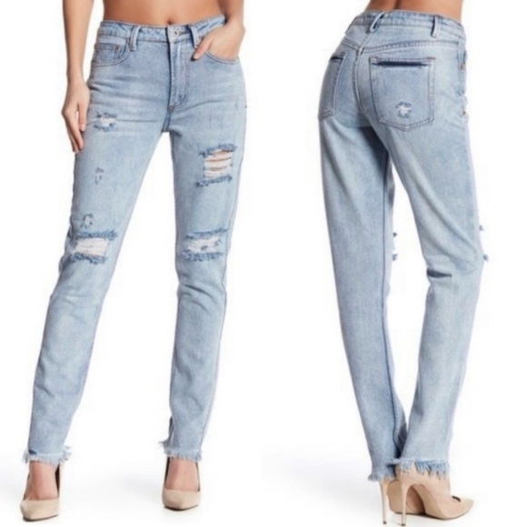 NEW Dance & Marvel Distressed Light Wash Jeans Women’s Size Large 1468 Blue New - Picture 9 of 9